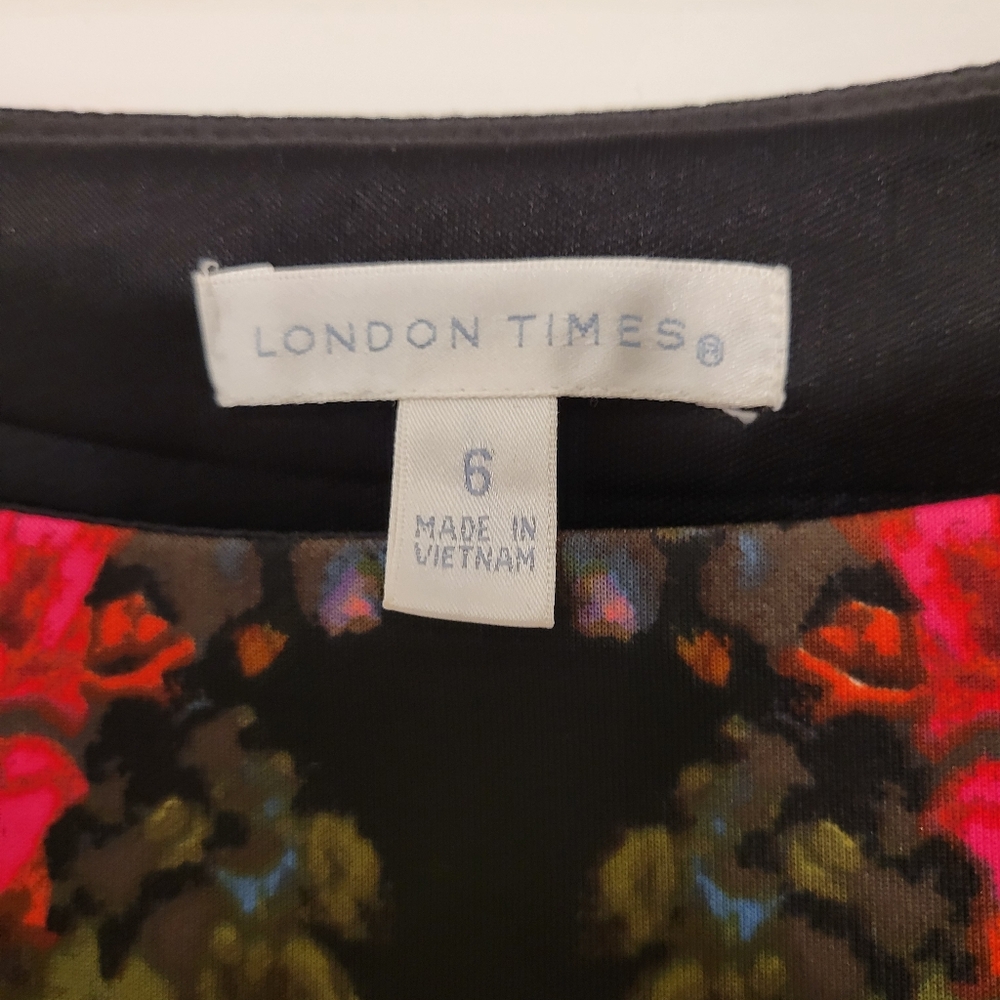 Symmetrical floral midi - Picture 2 of 4